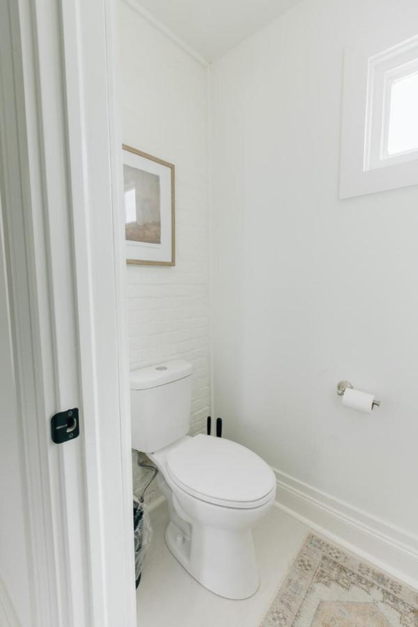 Newly Renovated Vintage Inspired Large 4 Bedroom Home Mount Joy Екстер'єр фото